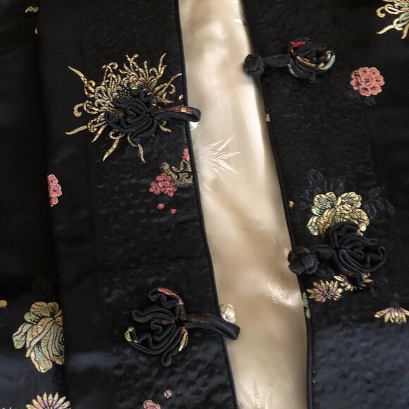 VINTAGE REVERSIBLE CHINESE SILK KIMONO JACKET WITH MANDARIN COLLAR - Picture 2 of 5